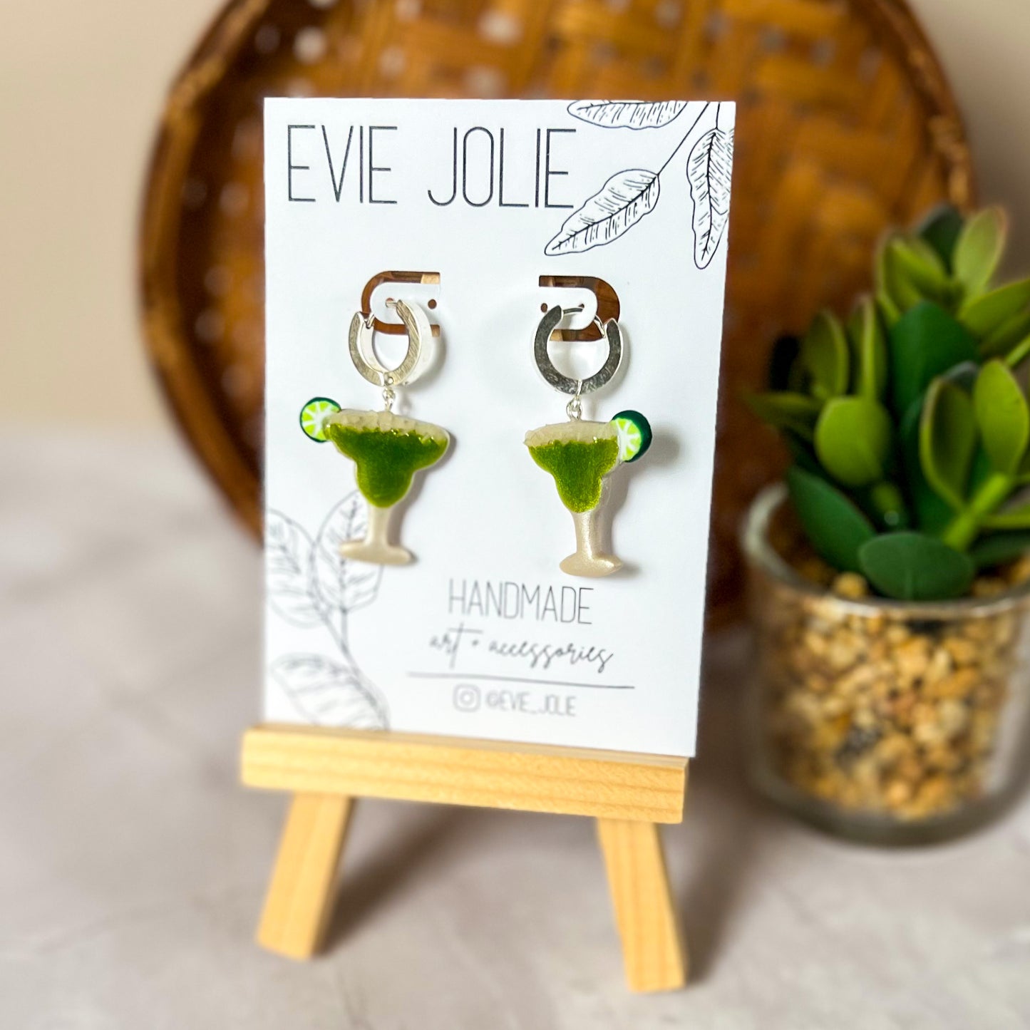 Margarita Dangles