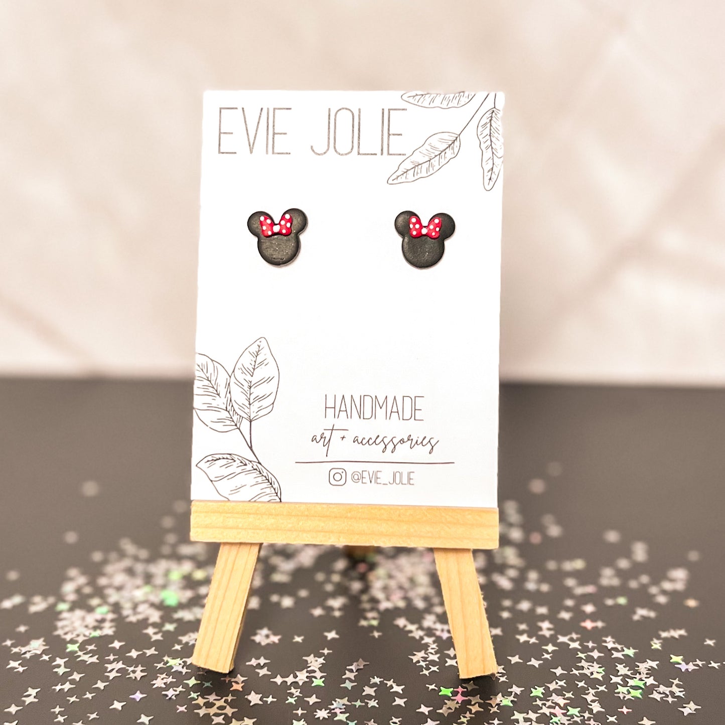 Minnie Studs