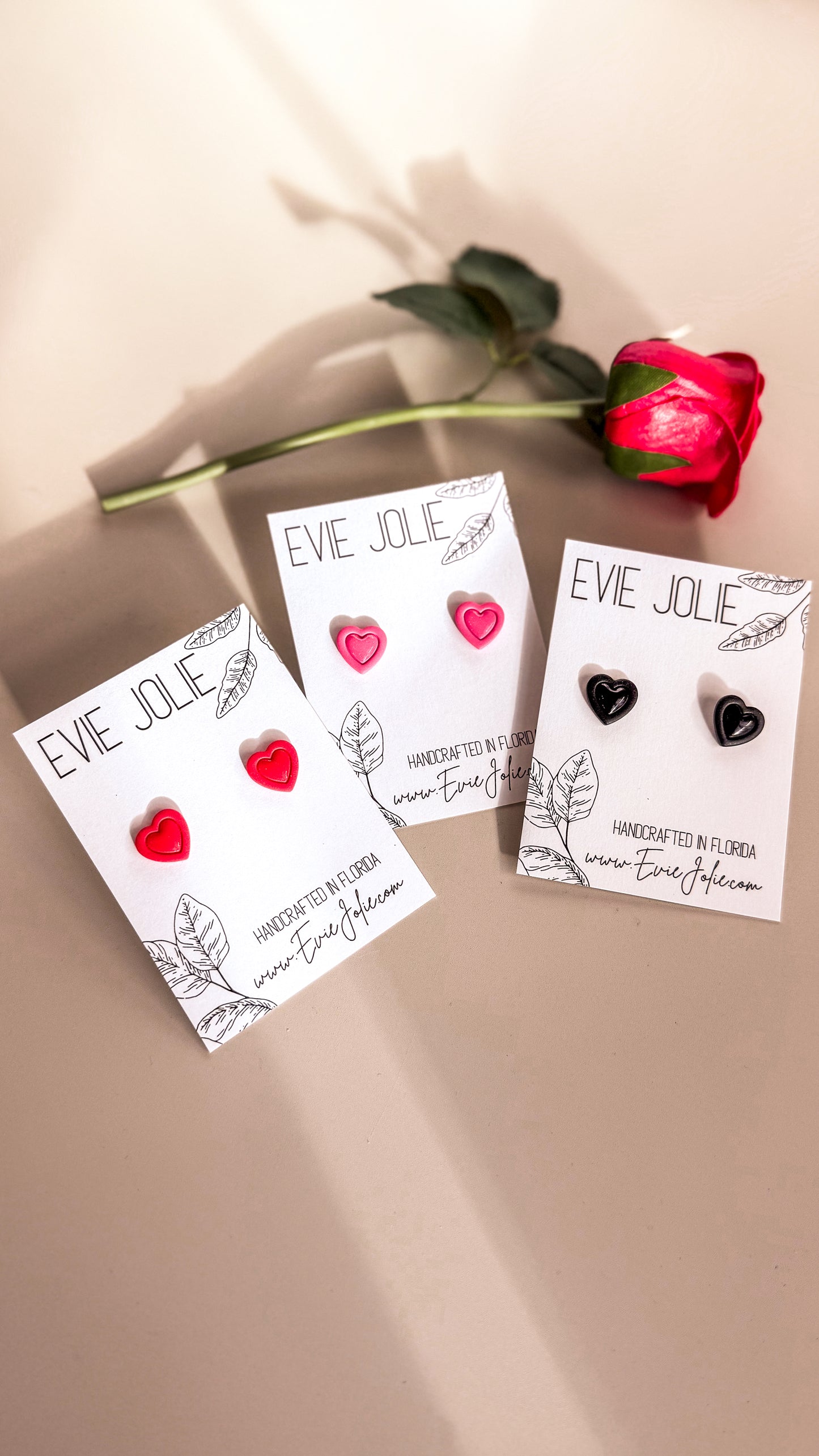Outline Heart Studs