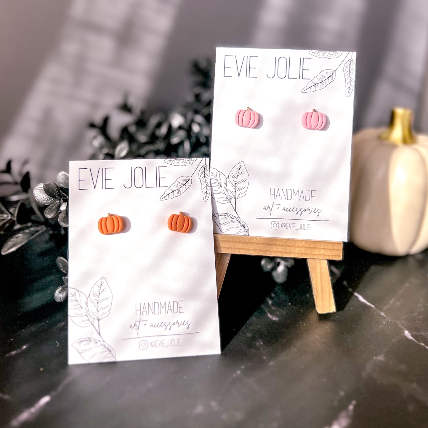 Mini Pumpkin Studs