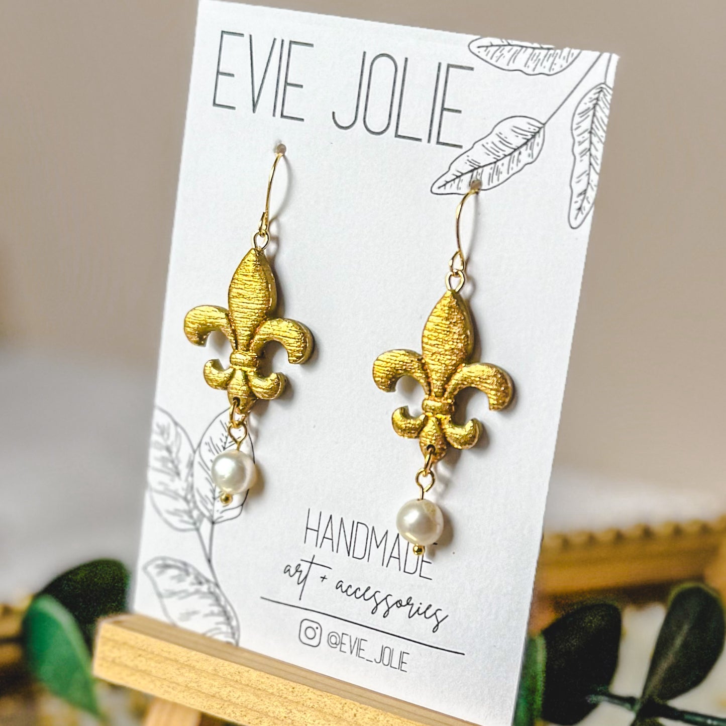 Fleur-de-Lis Dangles