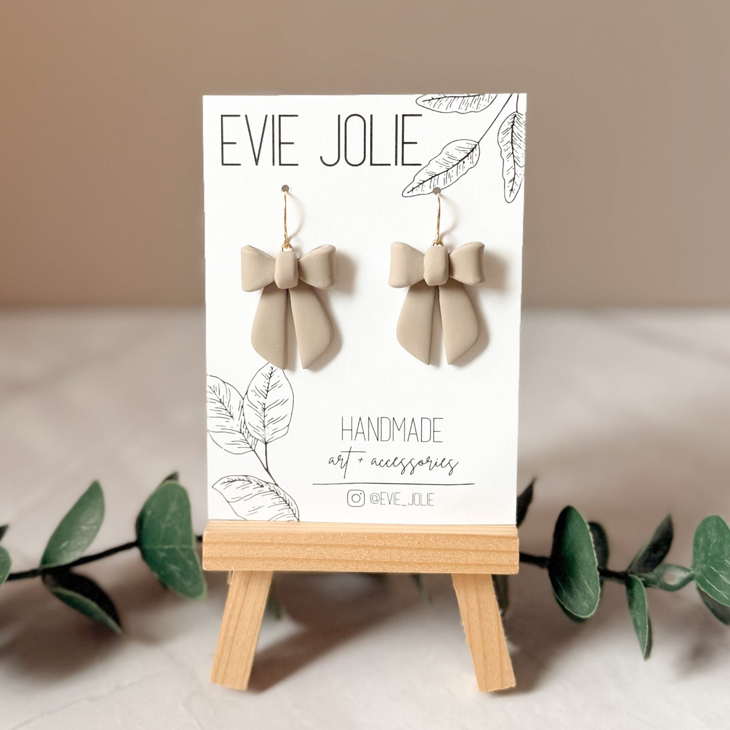 Bow Dangles in Josephine Style