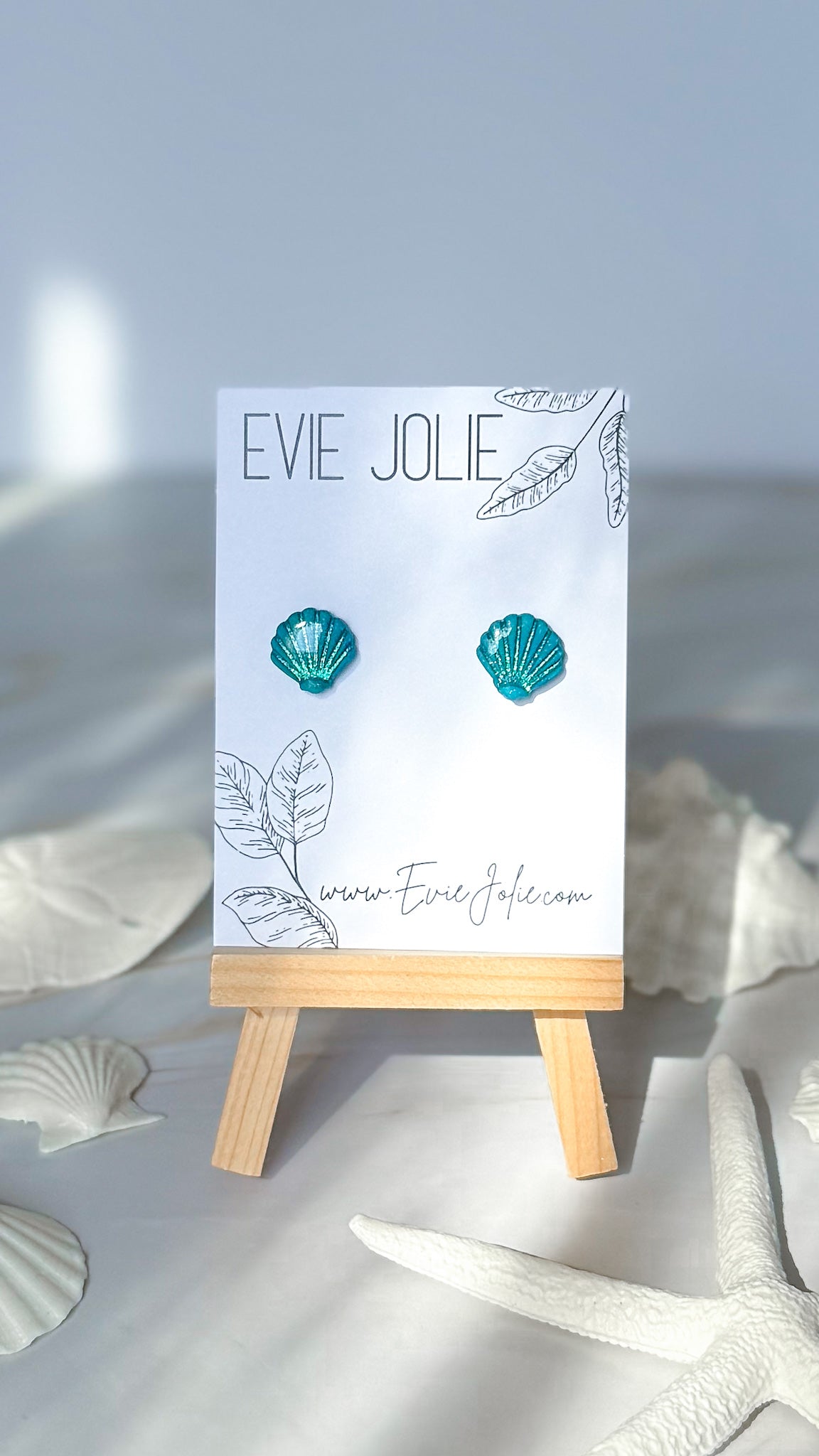 Shimmer Shell Studs