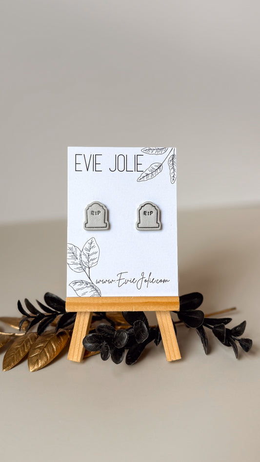 Tombstone | Studs