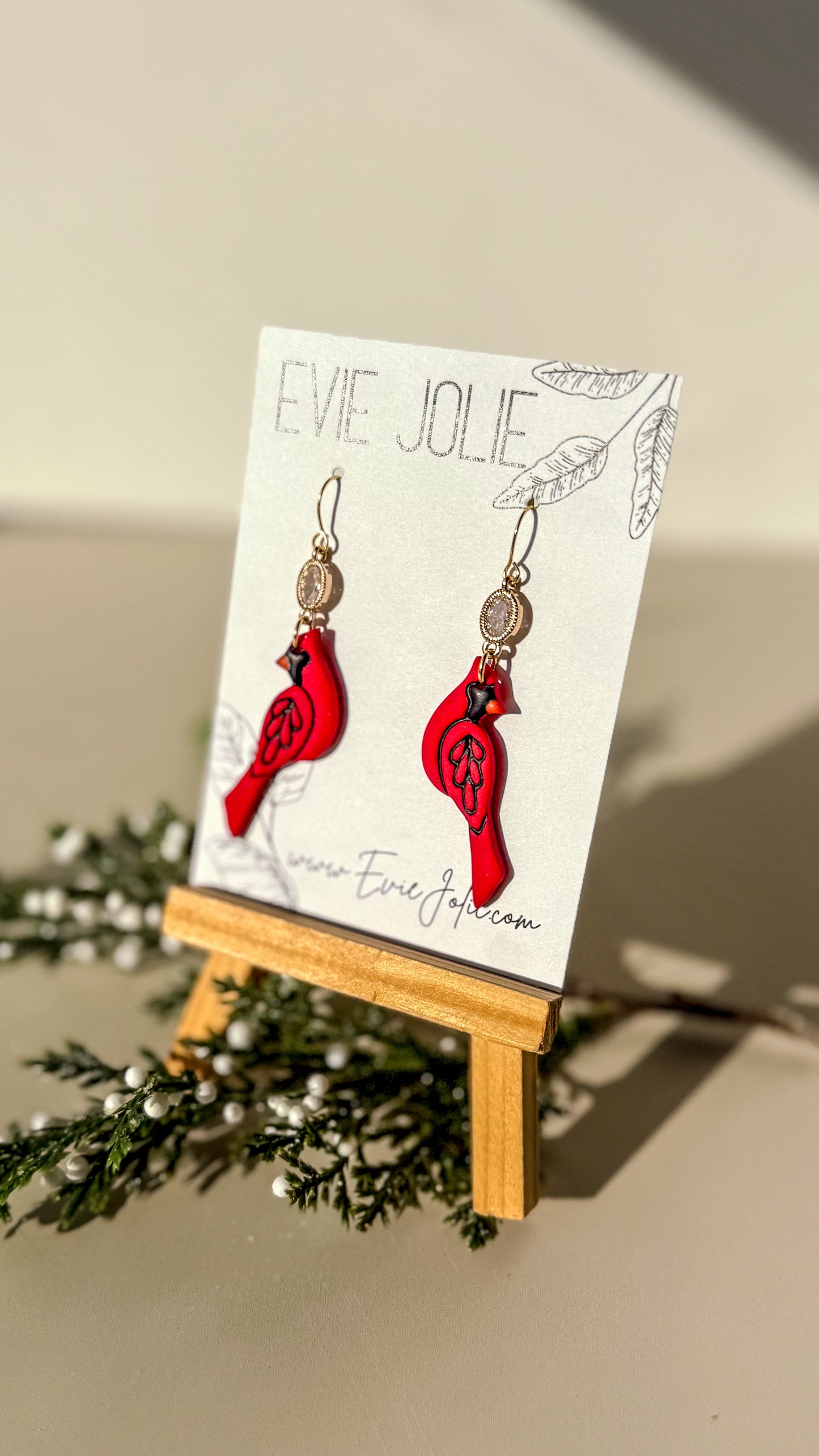 Elegant Cardinal | Dangles