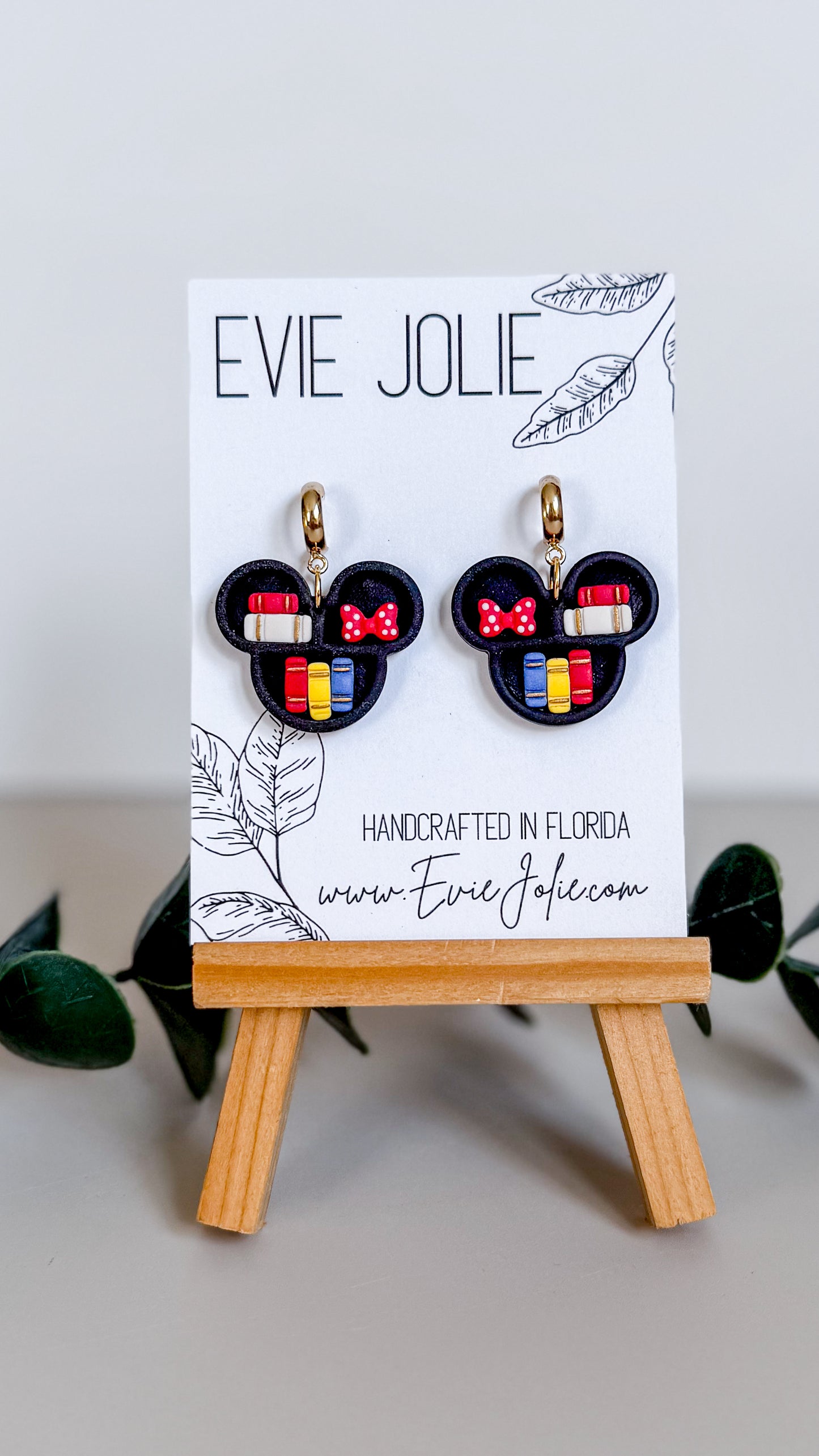 Mickey Mouse Bookcase | Dangles