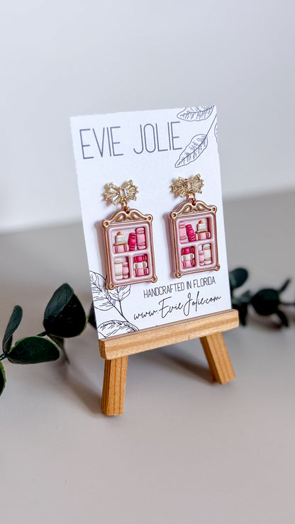 Bookcase | Dangles
