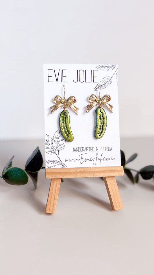 Pretty in Pickle | Dangles